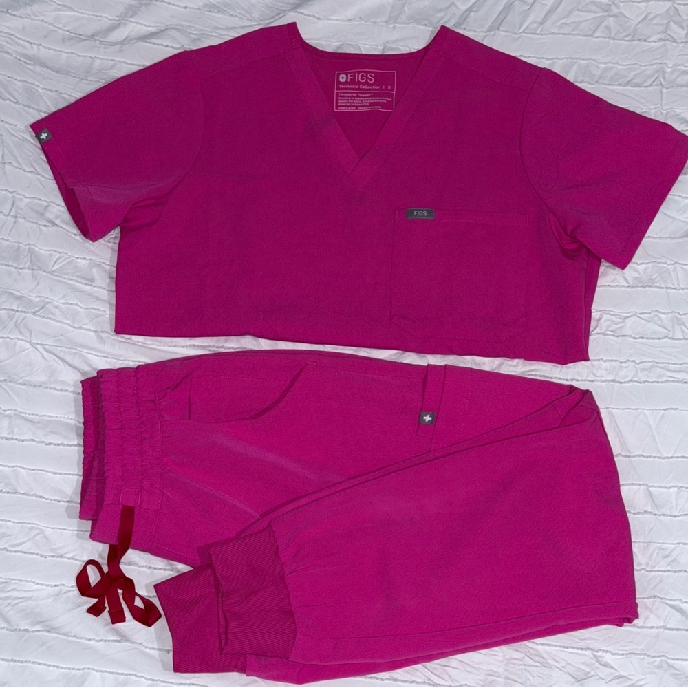 FIGS Women's Shocking Pink Scrub Set Catarina Size S Top, Uman XS petite pants